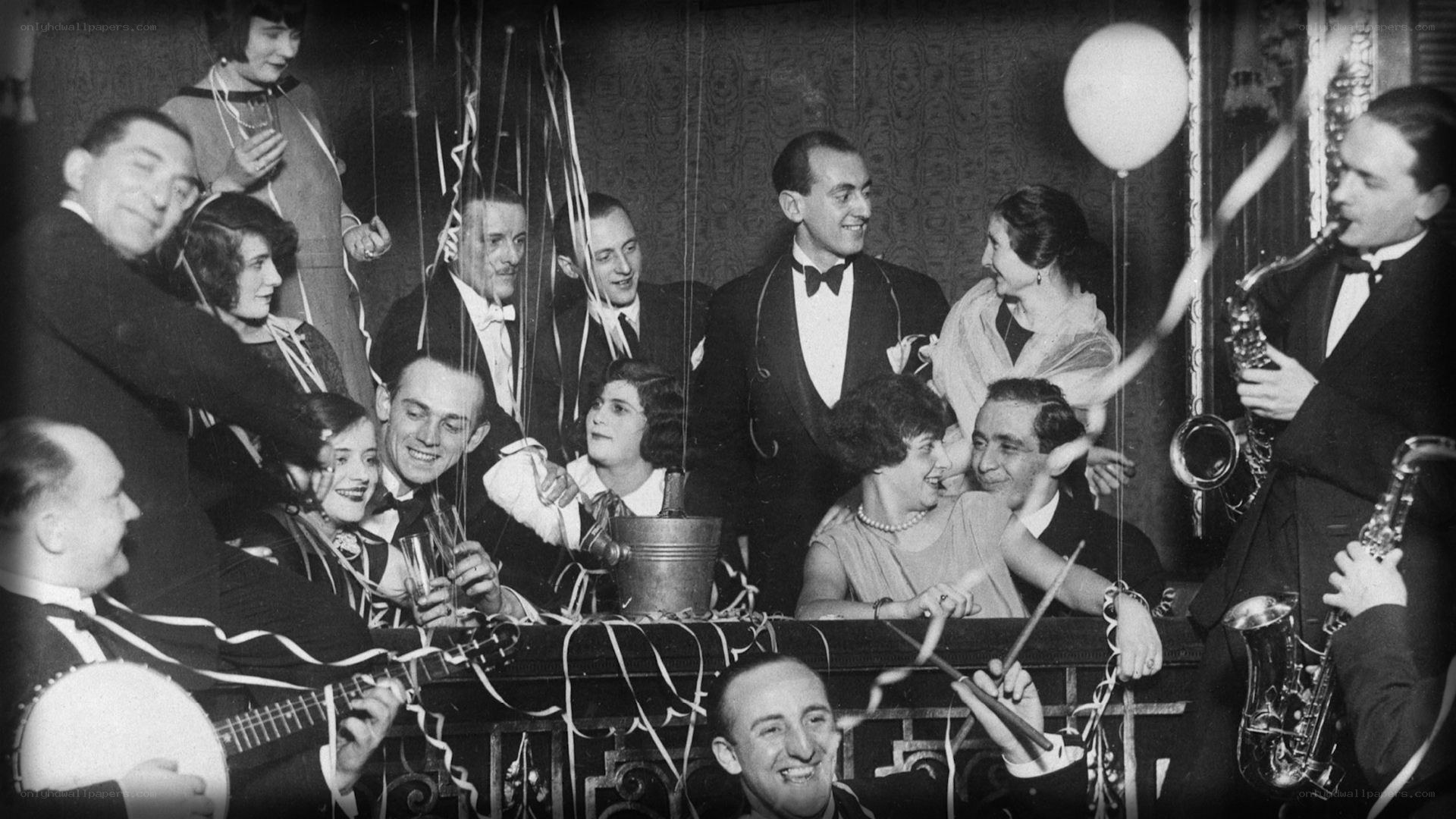 1920s party with musicians