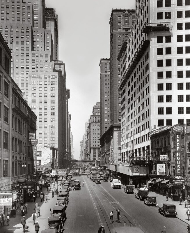 1930s New York City street scene