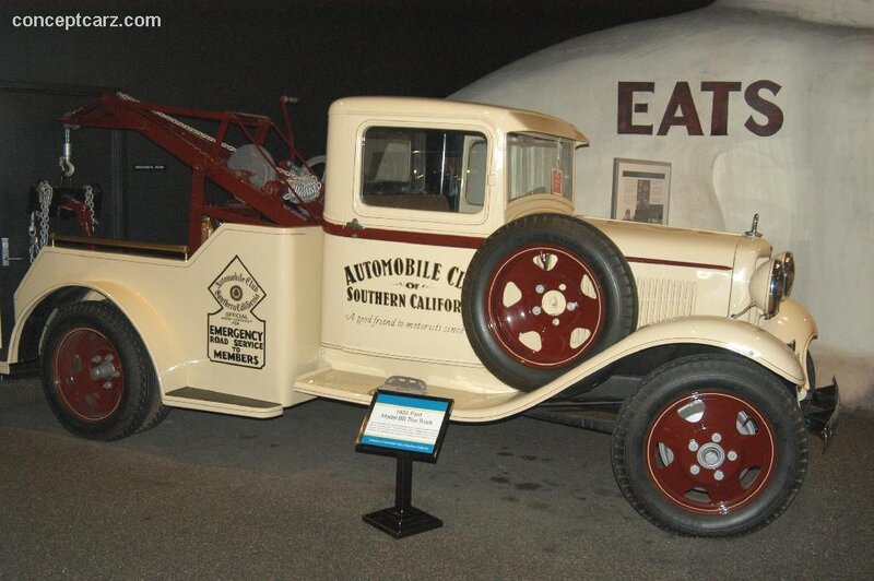 1932 Ford tow truck