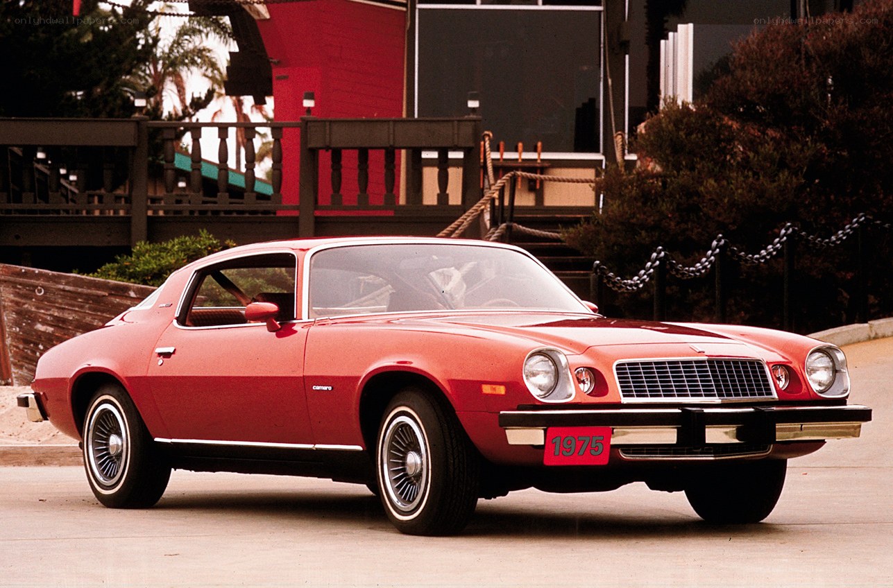 1975 red camaro car