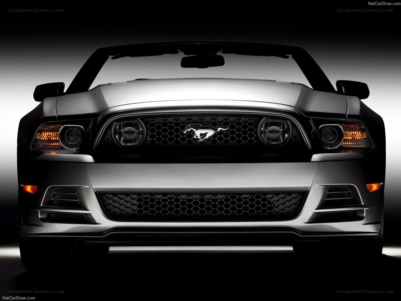 2014 Ford Mustang convertible