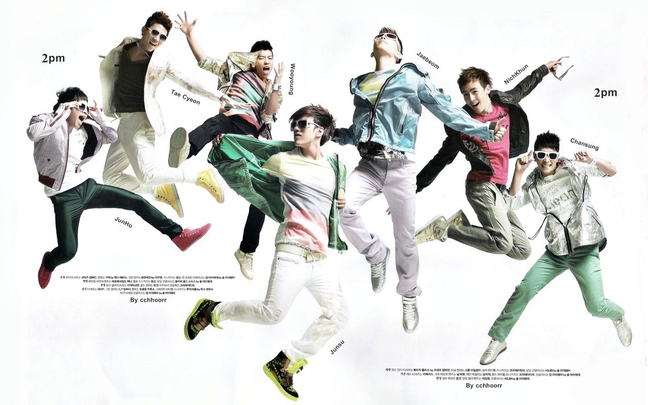 2PM group photo shoot