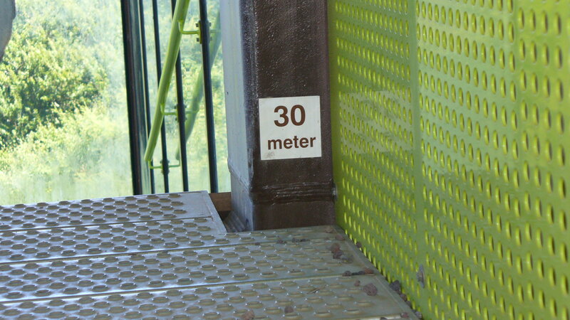 30-meter Height Marker
