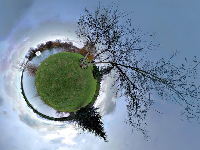 360-degree landscape of a park