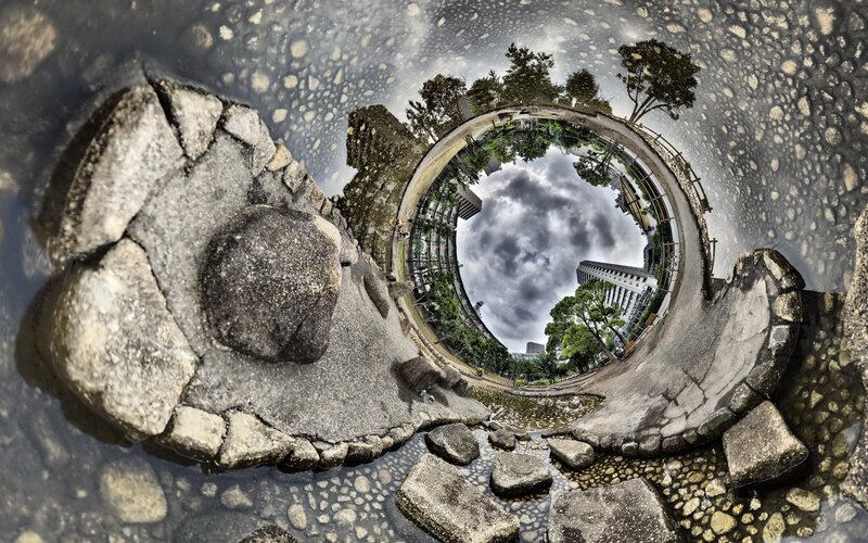 360-degree Park Scene — Gray