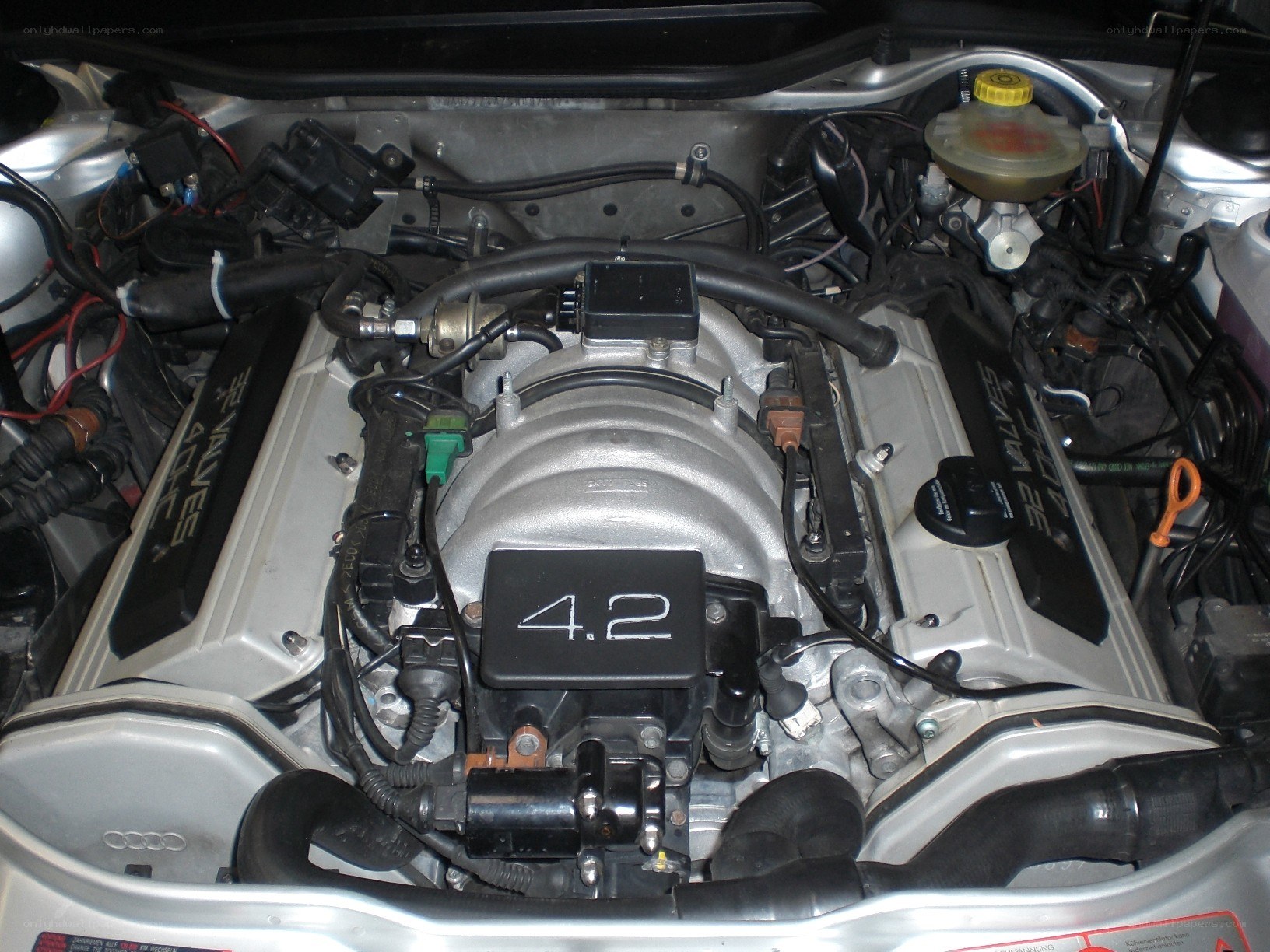 4.2 liter engine bay
