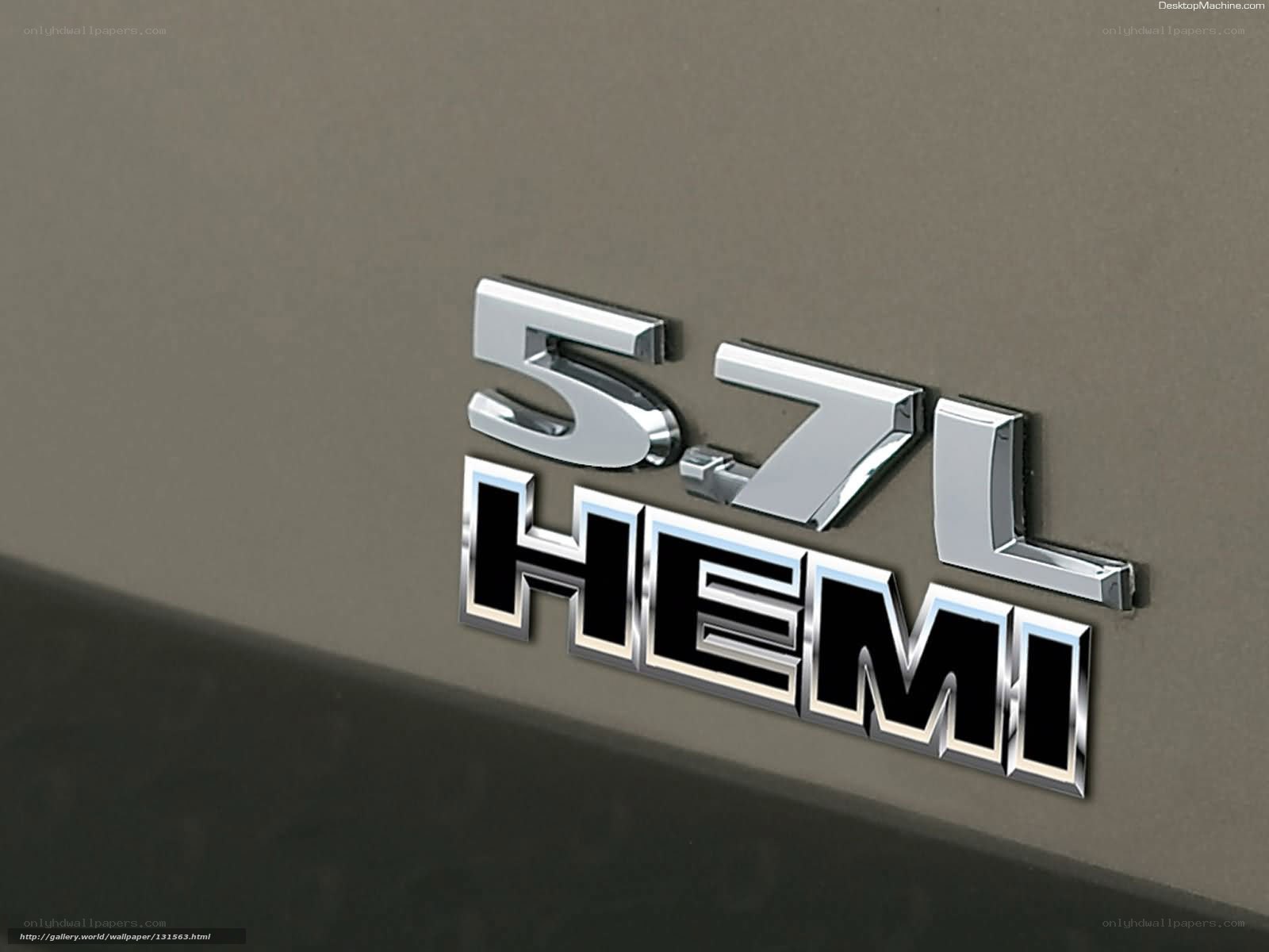5.7L HEMI badge
