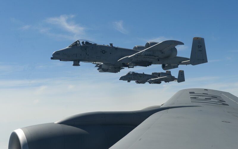 A-10 Thunderbolt II Aircraft — Gray, Clear