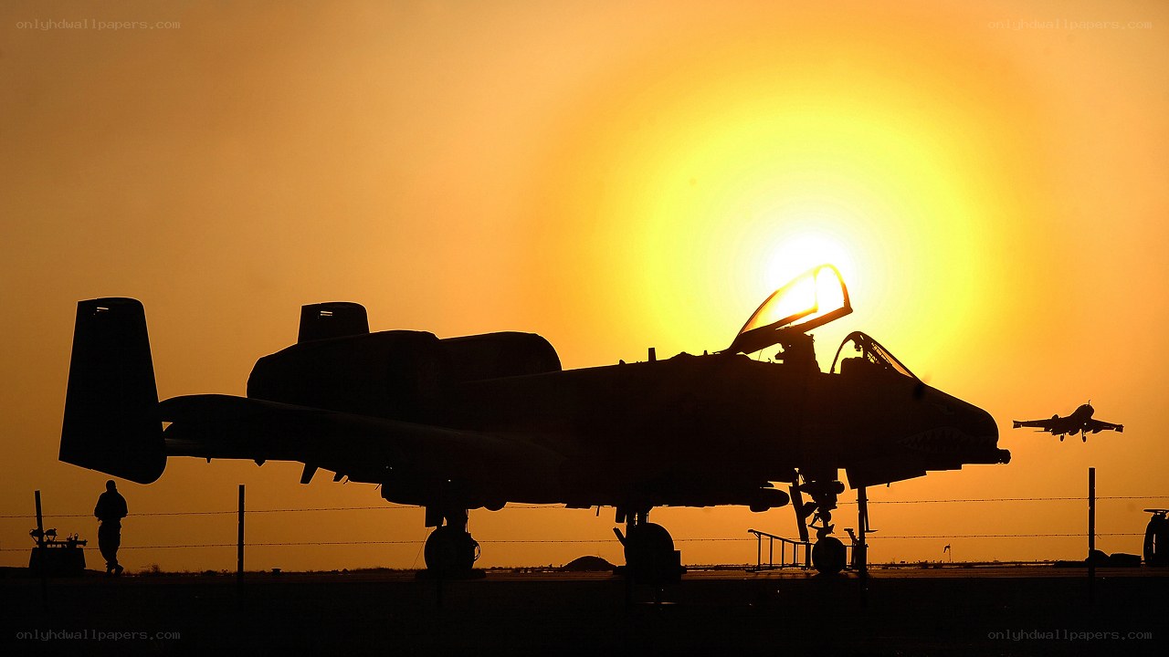 A-10 Thunderbolt II at sunset