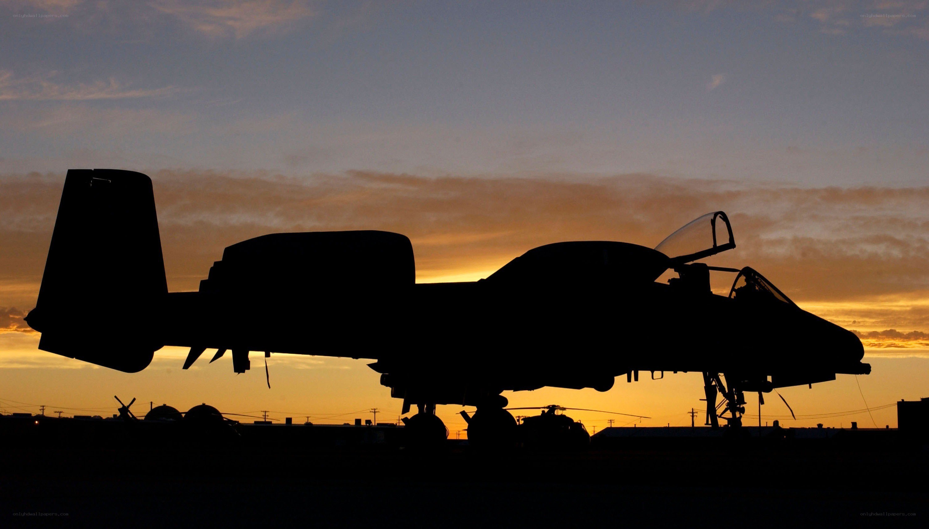 A-10 Thunderbolt II at sunset