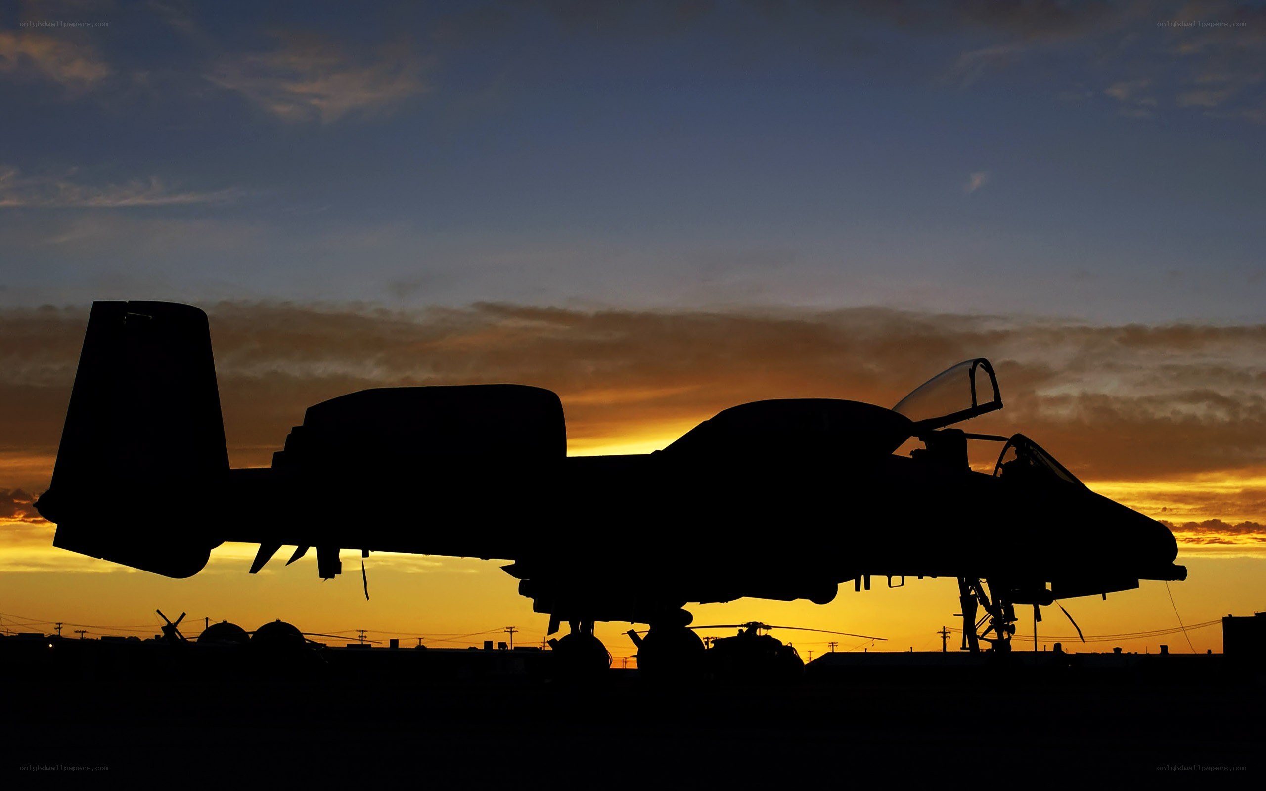 A-10 Thunderbolt II at sunset