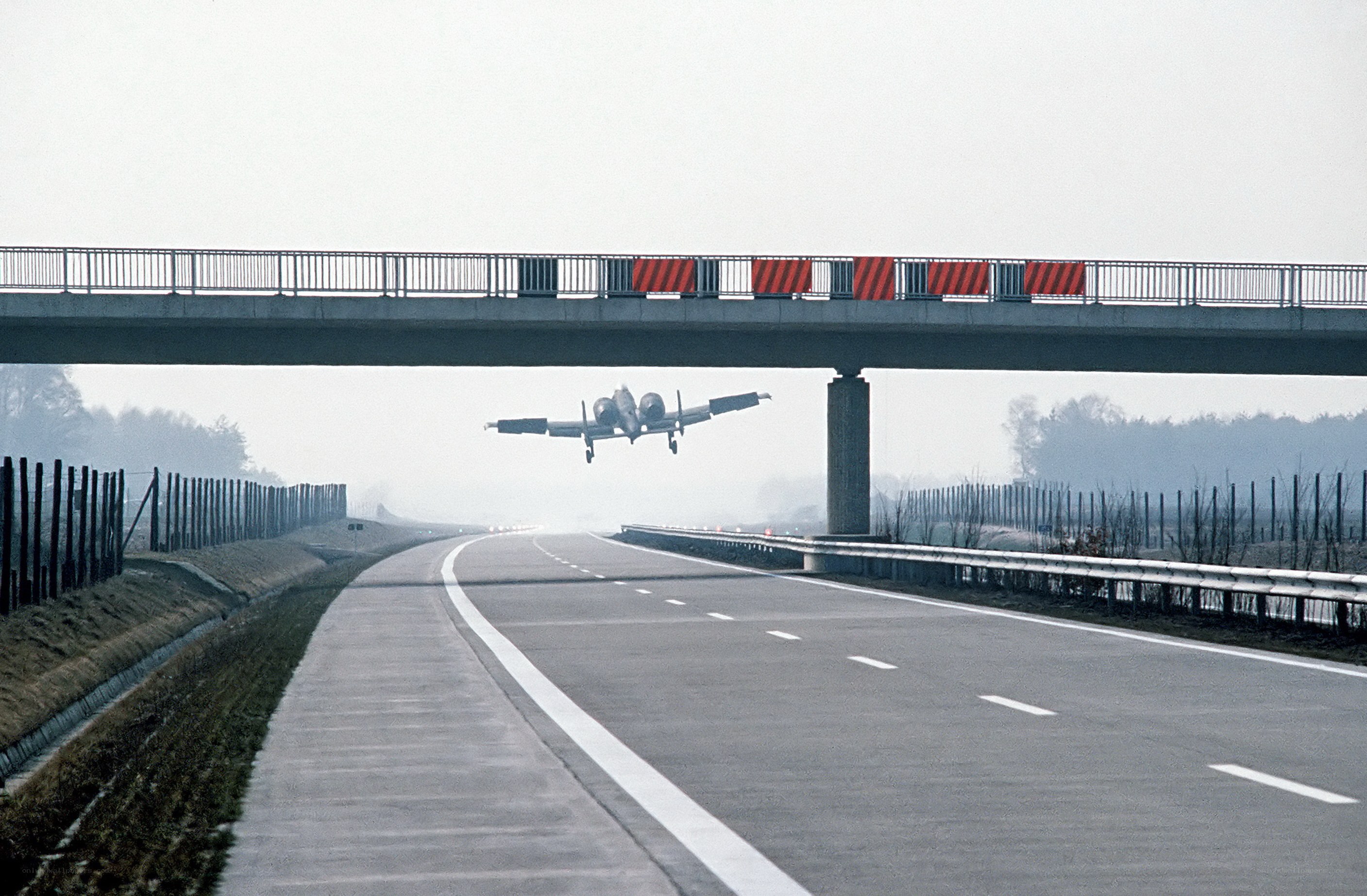 A-10 Thunderbolt II flying low