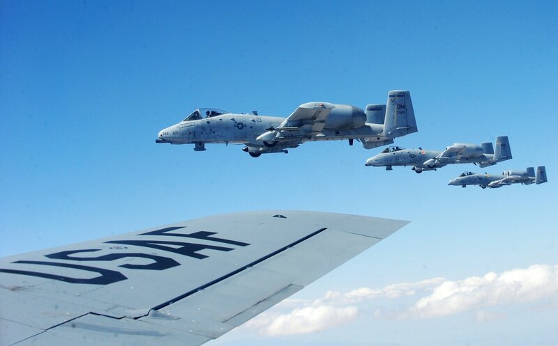 A-10 Thunderbolt II formation flight