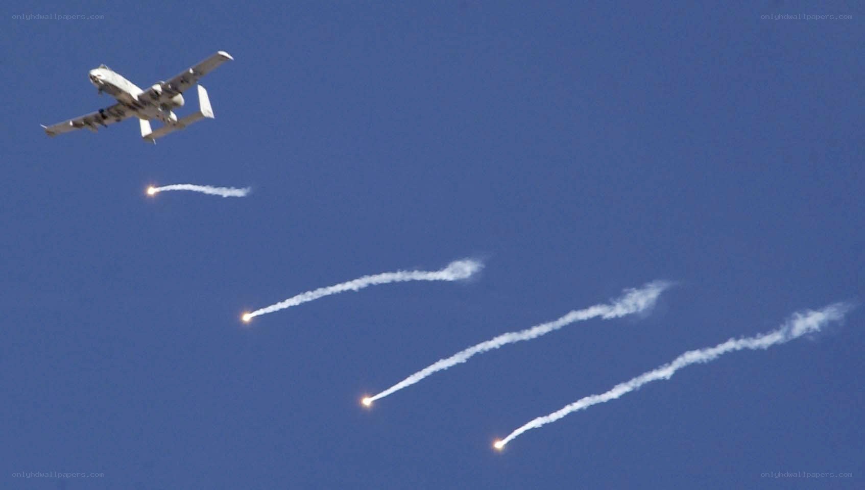 A-10 Warthog releasing flares