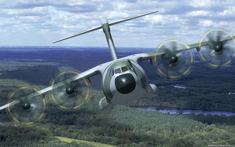 A400M Military Transport Aircraft — Green, Dynamic