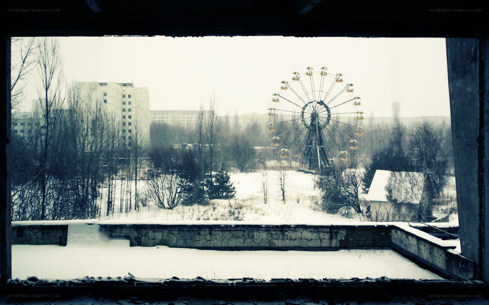 Abandoned amusement park in winter