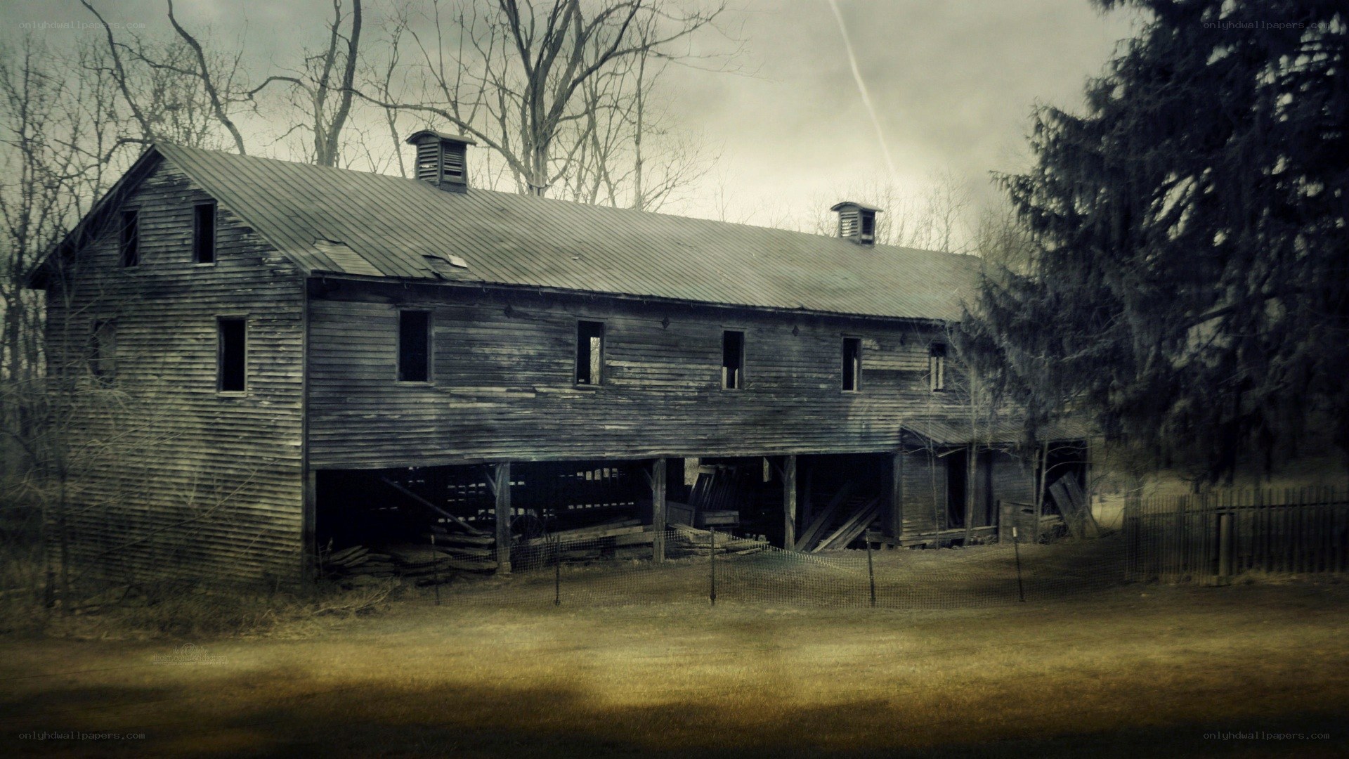 abandoned barn in rural area