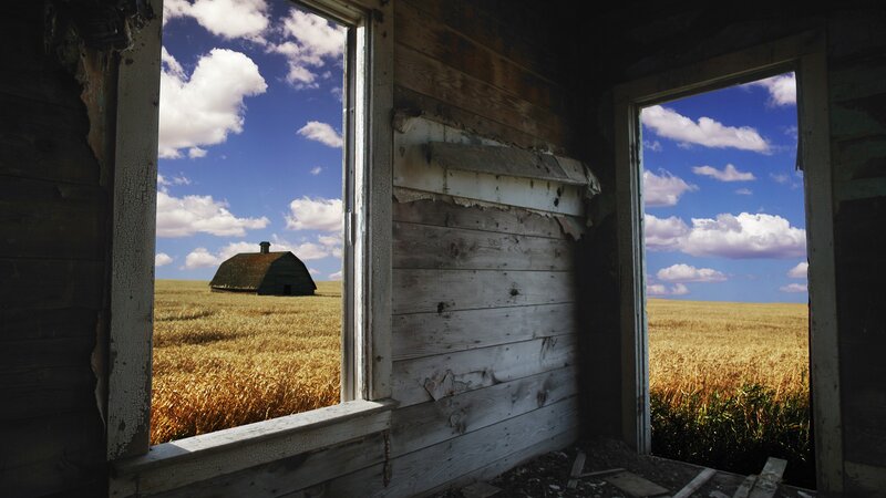 Abandoned barn view