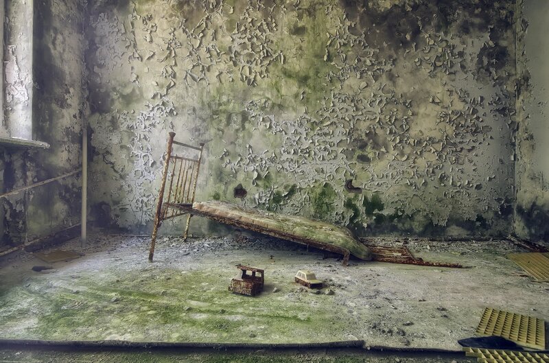 Abandoned Bed in Decay