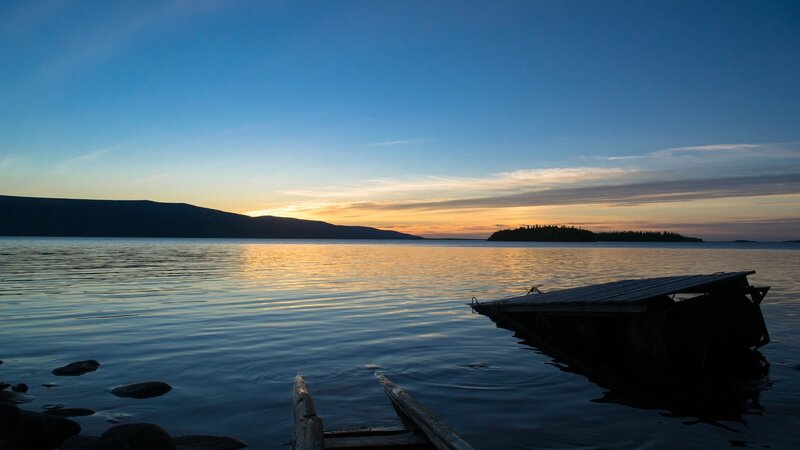 Abandoned Boat at Sunset — Blue