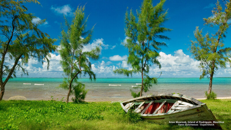Abandoned Boat on Beach — Blue, Serene, Afternoon, Photograph, Trees, Ocean
