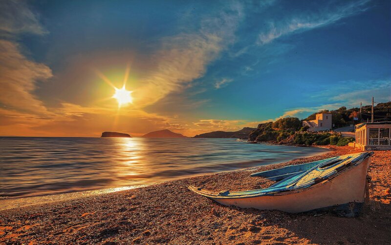 Abandoned Boat on Beach — Blue, Serene, Sunset