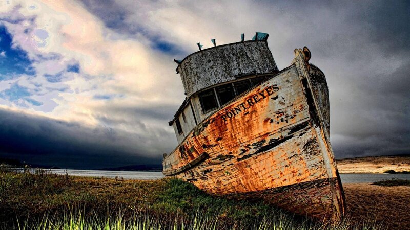 Abandoned Boat on Shore — Gray