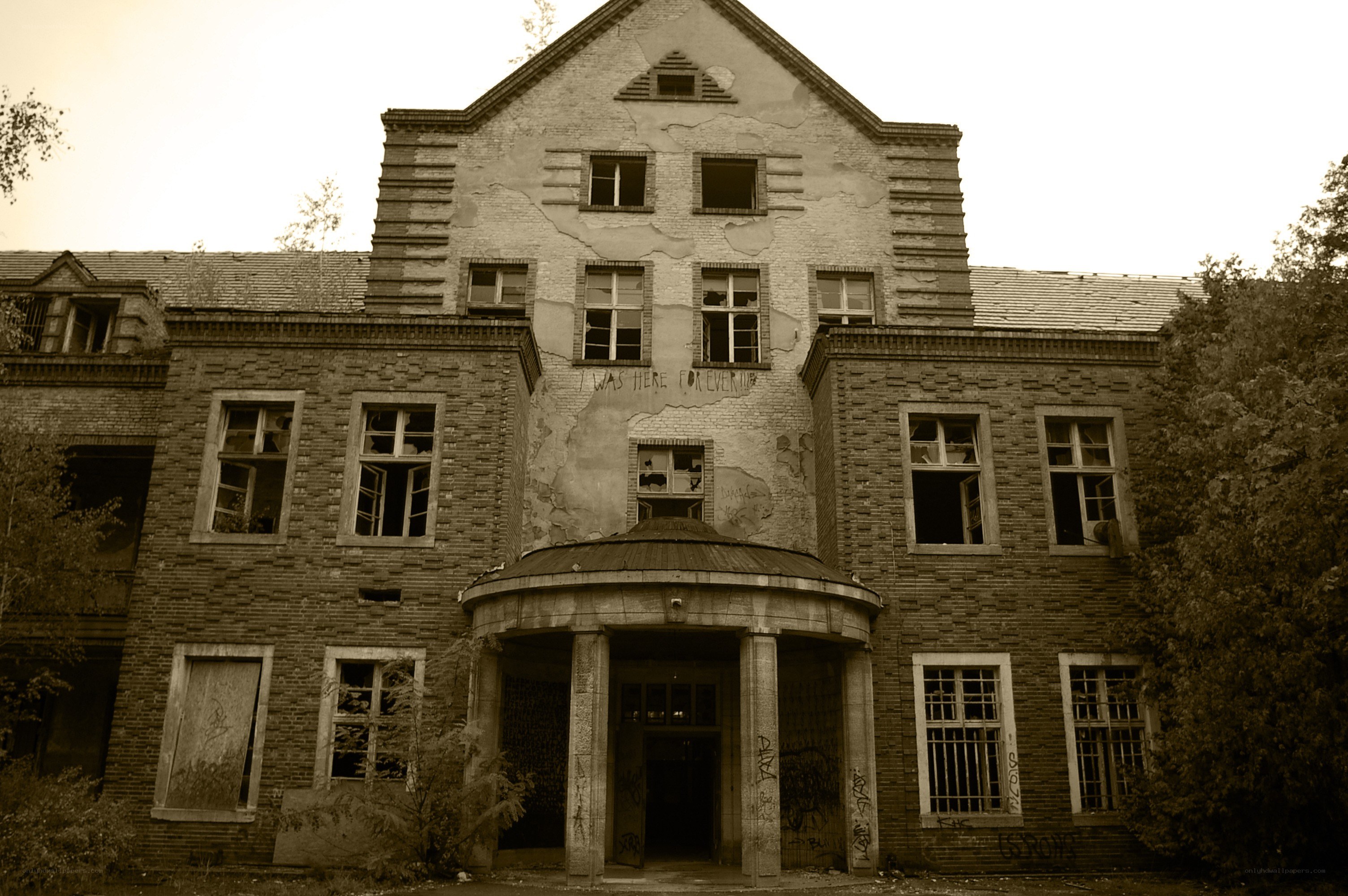 abandoned brick building