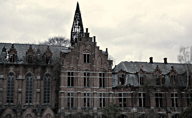 Abandoned Brick Building — Gray, Dramatic