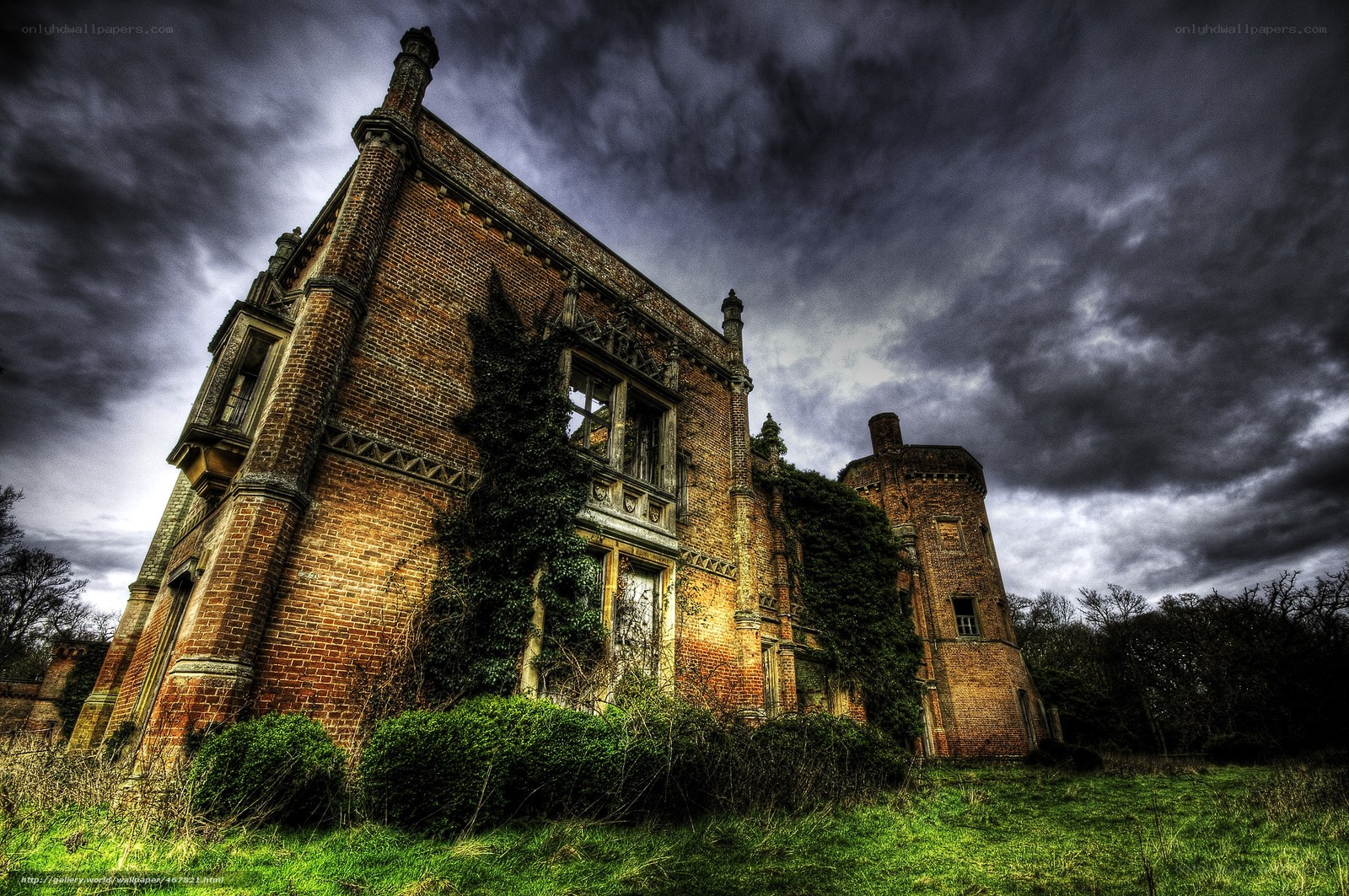Abandoned brick manor house