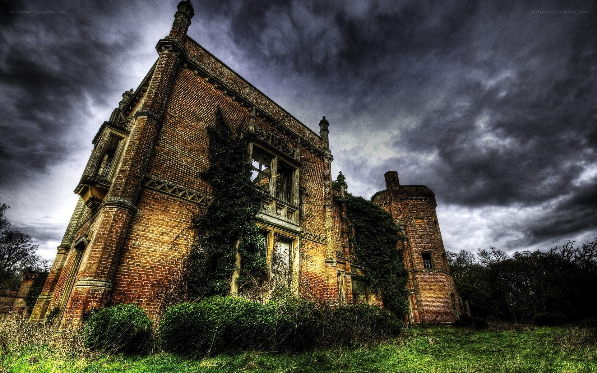 Abandoned brick manor house