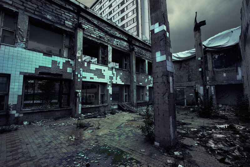 Abandoned Building Courtyard — Gray