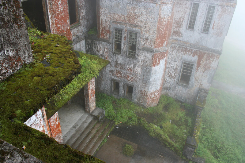 Abandoned Building — Green, Overcast