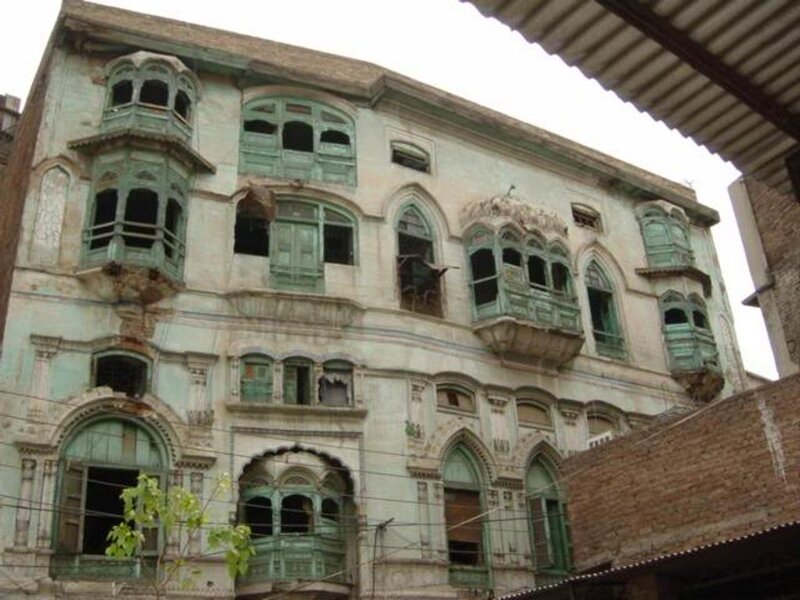 Abandoned Building — Green