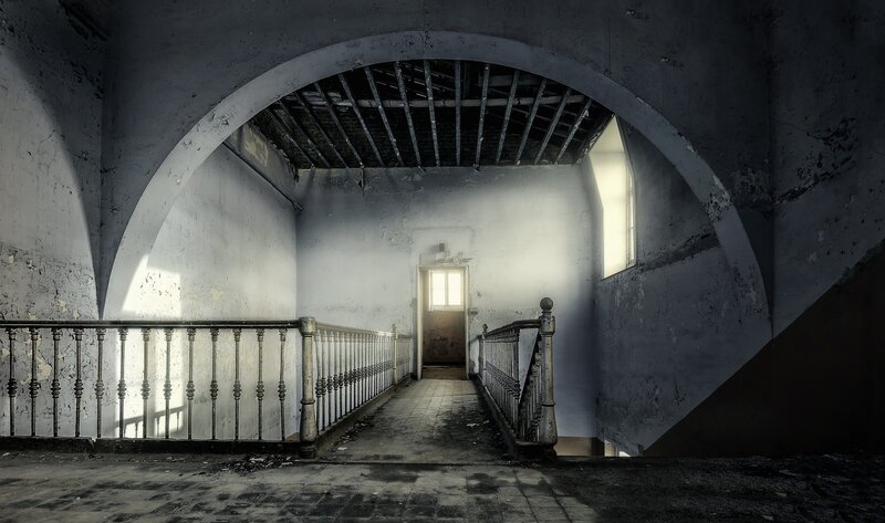 Abandoned Building Hallway — Gray, Dramatic