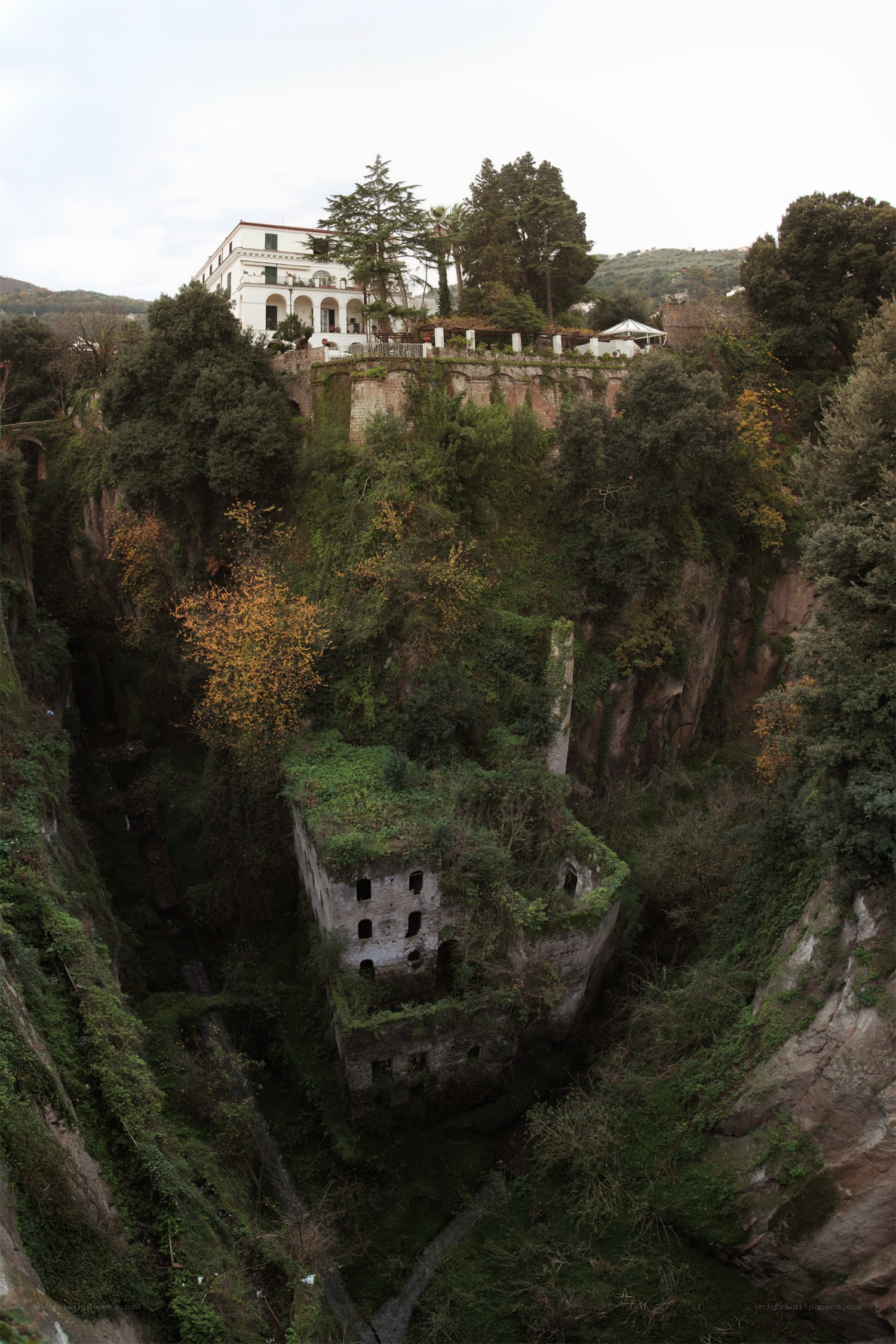 Abandoned building in a ravine