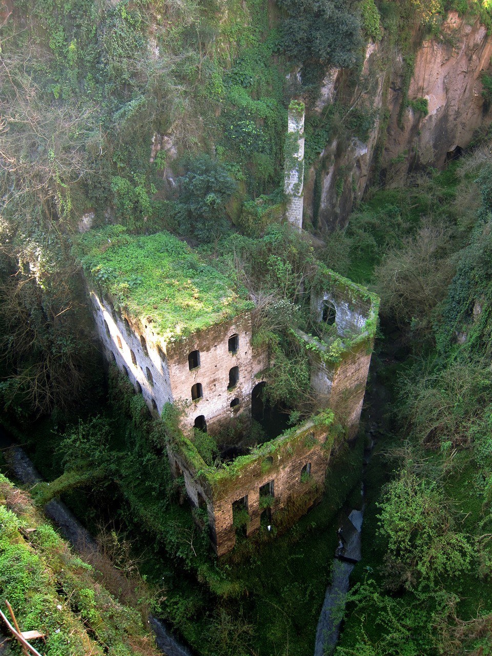 Abandoned building in a ravine