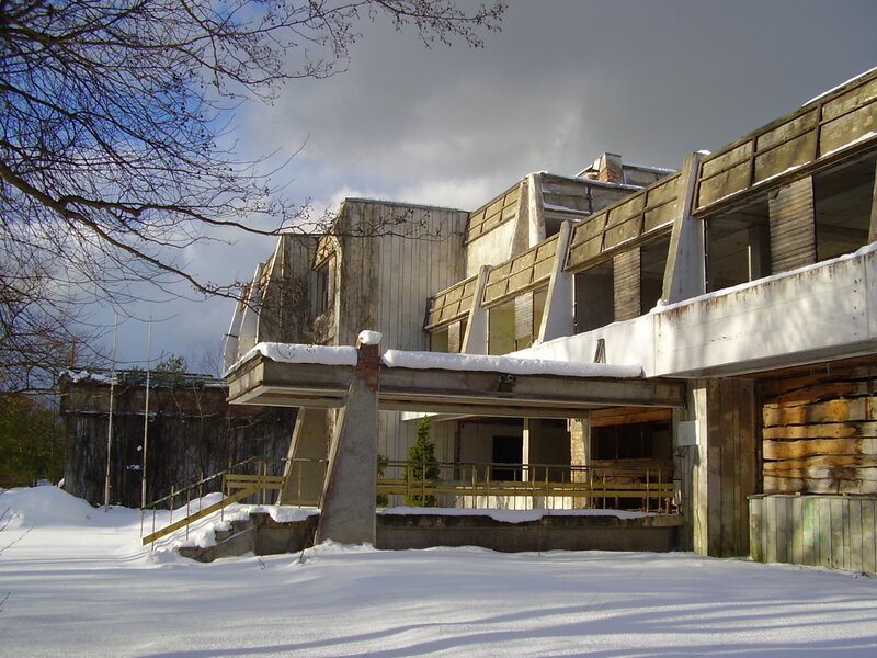 Abandoned building in winter