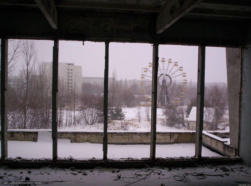Abandoned building with ferris wheel