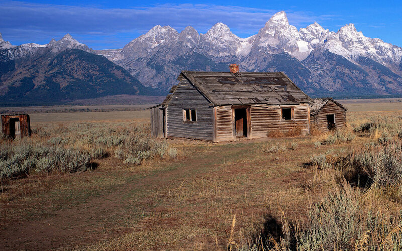 Abandoned cabin in Teton Range