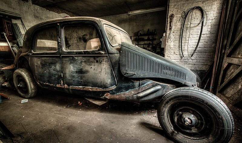 Abandoned Car in Garage — Black