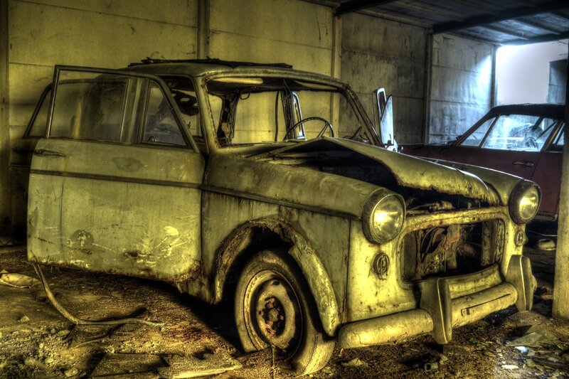 Abandoned Car in Garage — Yellow