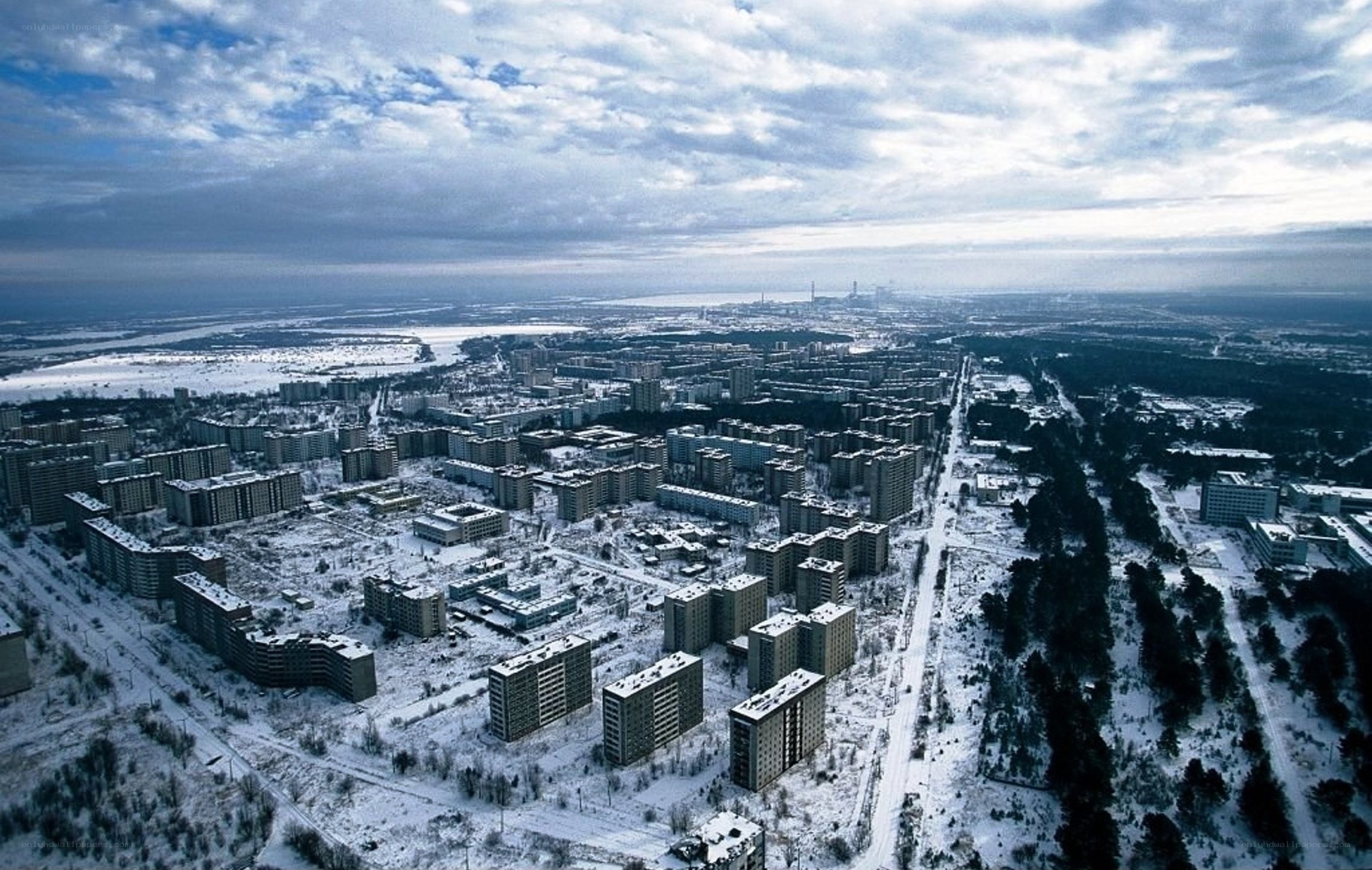 Abandoned city in winter