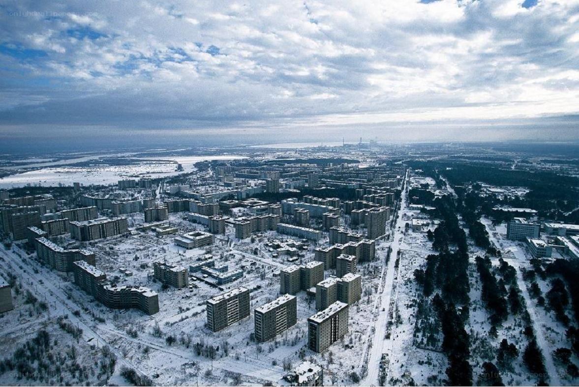 Abandoned city in winter