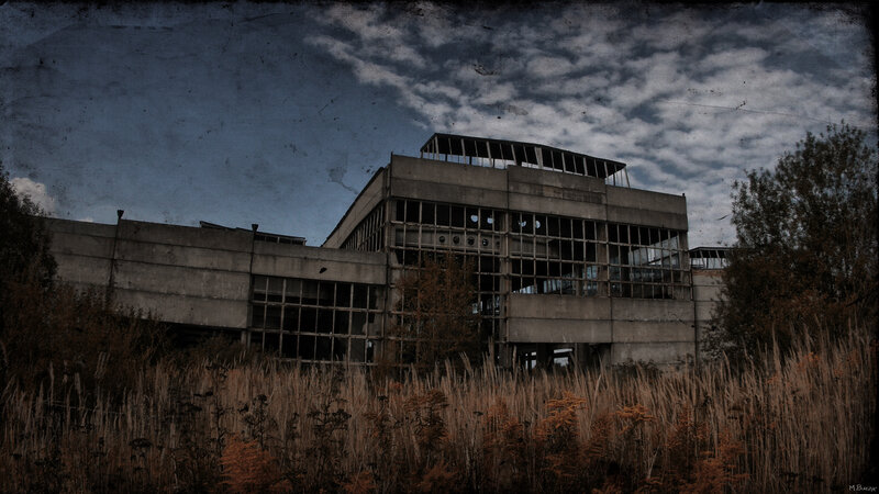 Abandoned Concrete Building — Gray, Dramatic