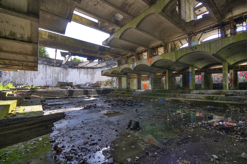 Abandoned Concrete Structure — Gray, Desolate