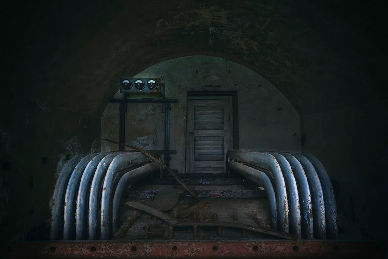 Abandoned Control Room — Gray