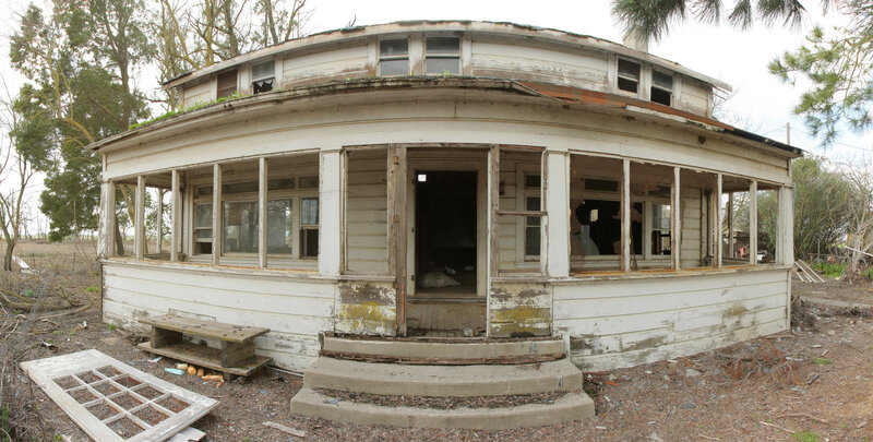 Abandoned curved house