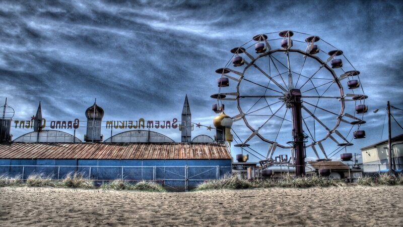 Abandoned Ferris Wheel — Blue, Dramatic