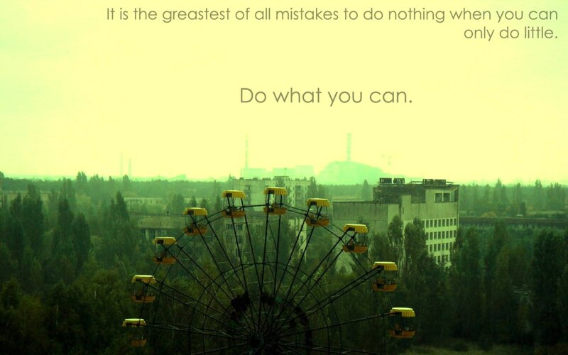 Abandoned Ferris Wheel — Green, Dramatic